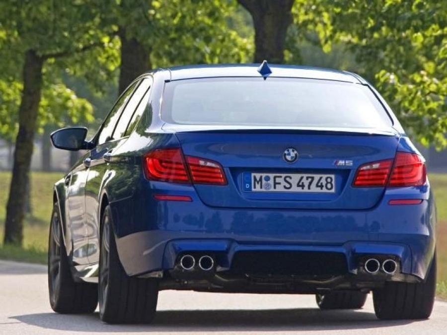  BMW M5 2012 года  (фото 195 из 319)